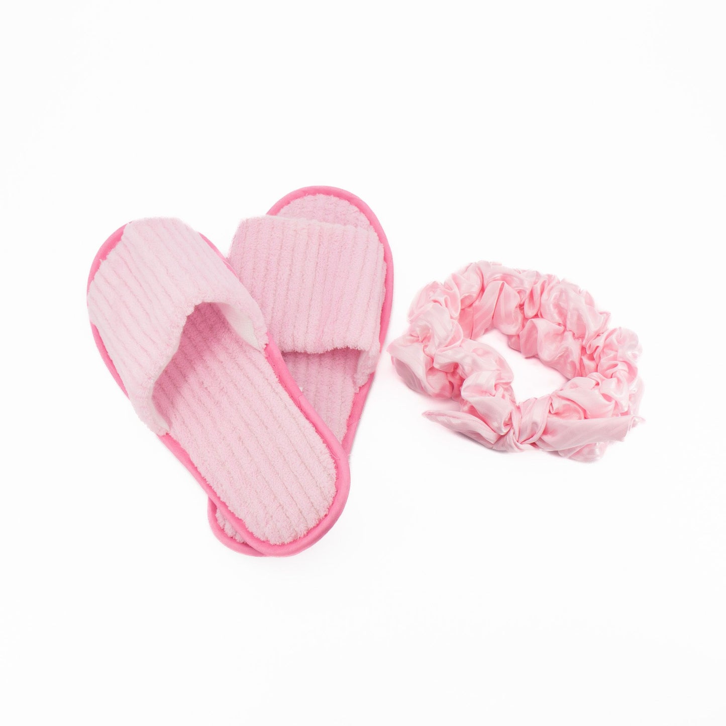 The Vintage Cosmetic Company Sandys Sleepover Kit - Imperfect Box