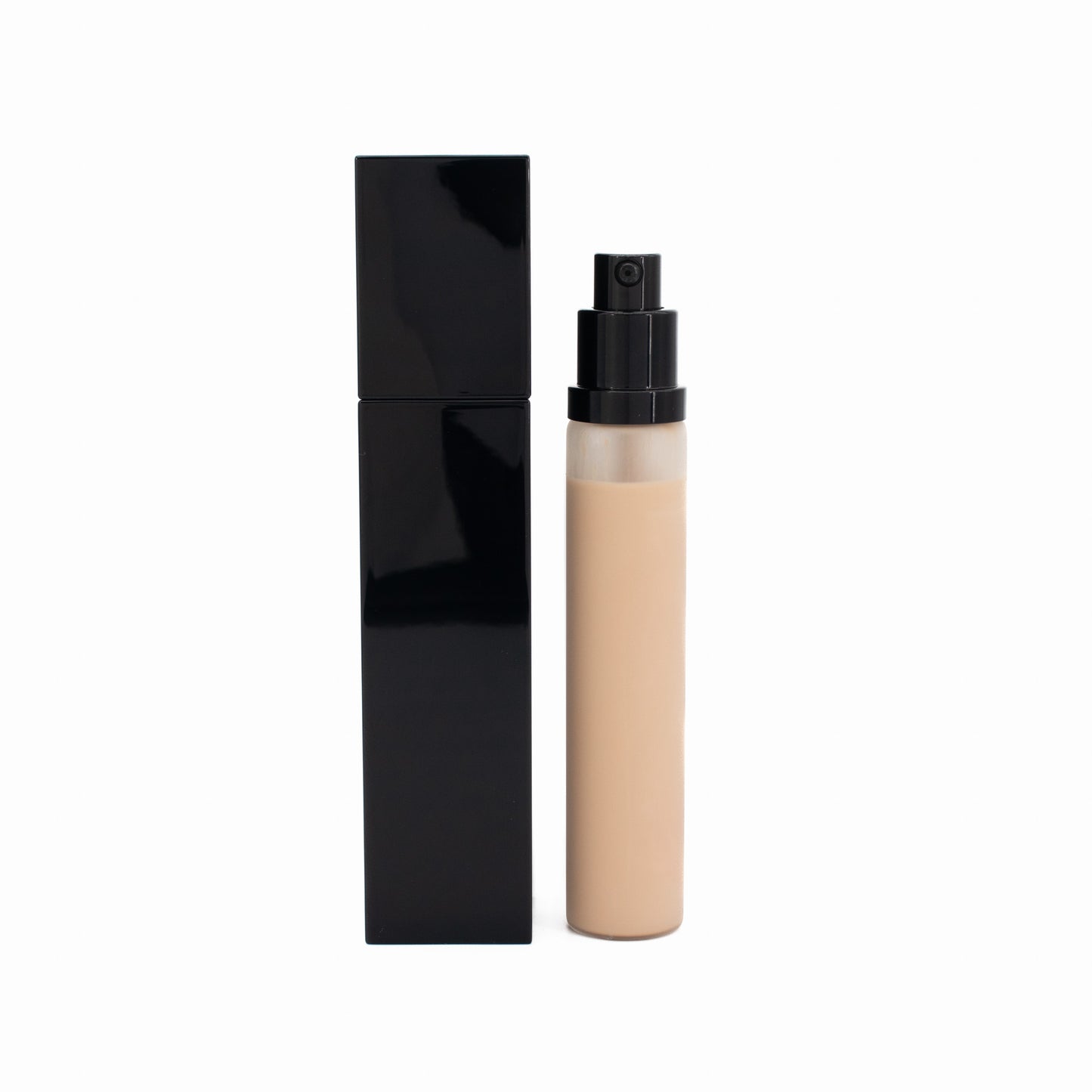 Serge Lutens Spectral l'impalpable Refill Foundation 30ml R10 - Missing Box